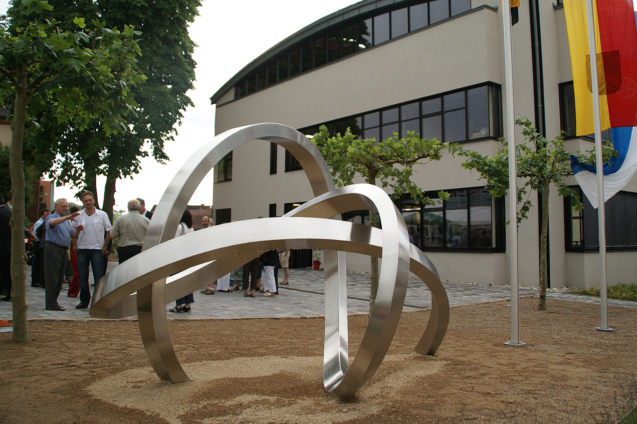 Knotenpunkt, 2008